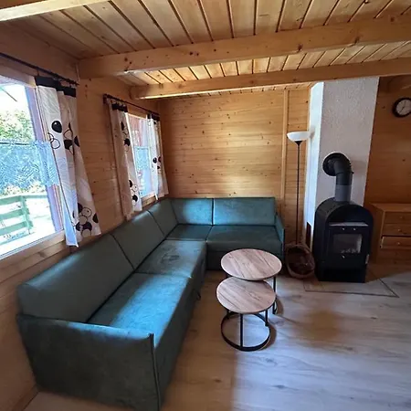 ホリデーパーク La Jolla Drewniane